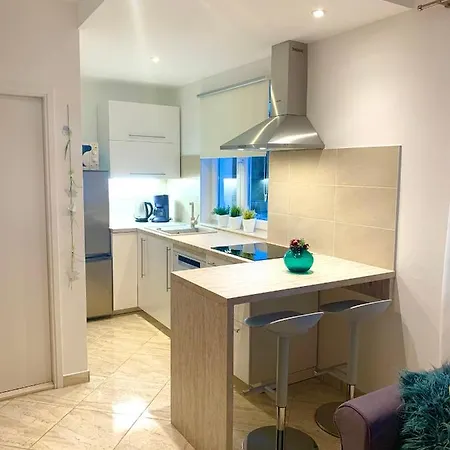 Lucie3 * Biograd Na Moru