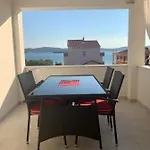 Lucie3 Biograd Na Moru