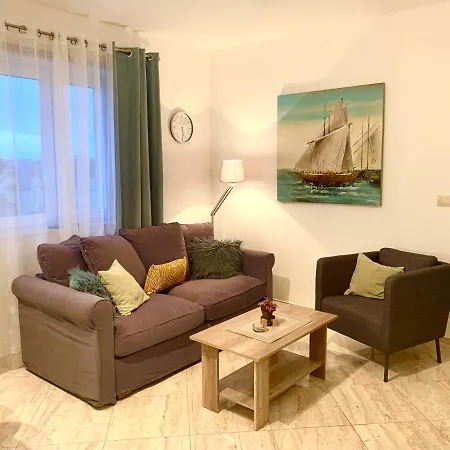 Apartment Lucie3 *